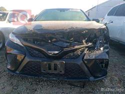 تۆیۆتا کامری